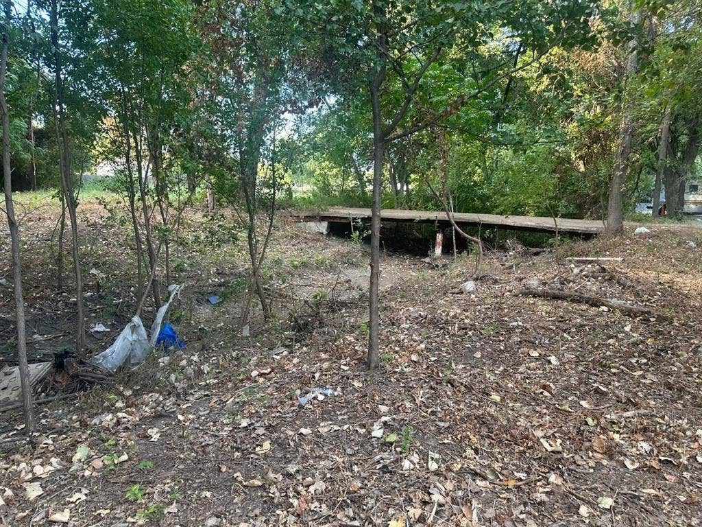 331 E Bear Creek Road, Glenn Heights, TX 75154 331 E Bear Creek Road, Glenn Heights, TX 75154