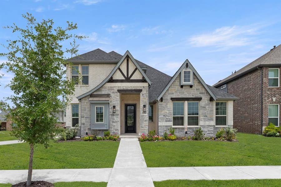 Property photo for 12814 Meadow Glen, Rowlett, TX