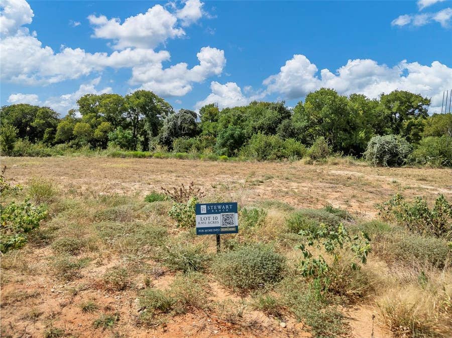 Property photo for 1066 Ranch Vista Road, Granbury, TX