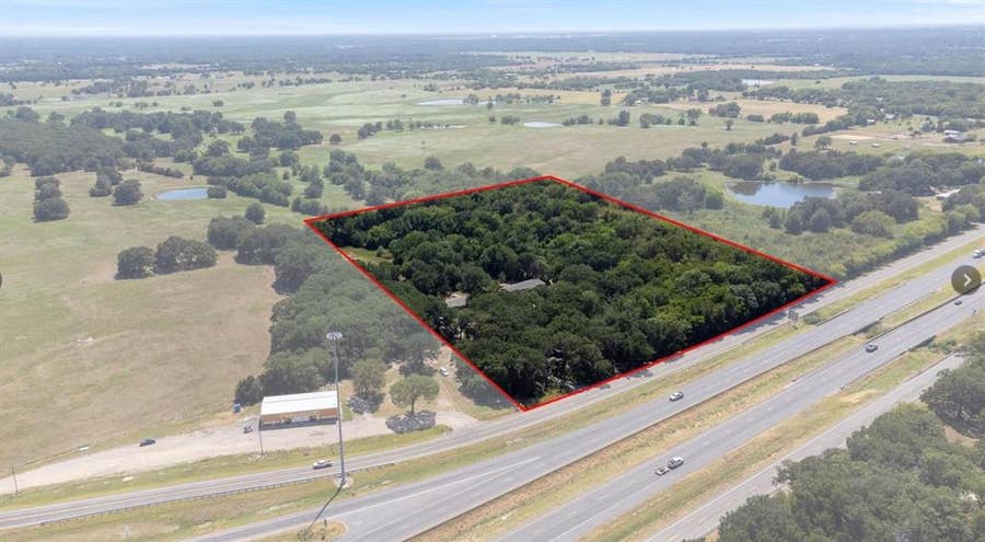 Property photo for 3511 Interstate Highway 30 E, Greenville, TX