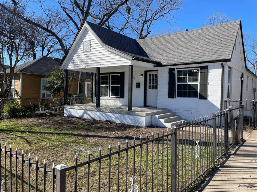 Property photo for 6011 E Grand Avenue, Dallas, TX
