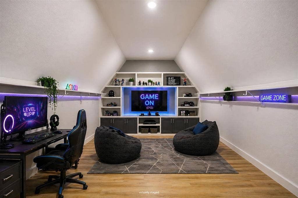 Perfect room for gaming, storing Christmas decorations, etc. 2nd floor