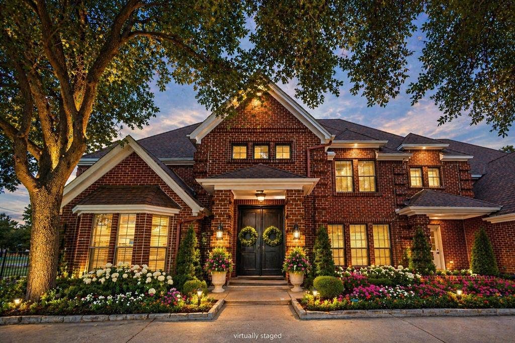 Classic Haslet home sitting amongst a community of IMPRESSIVE neighboring homes. Mature trees, move in ready - NOT your cookie cutter home