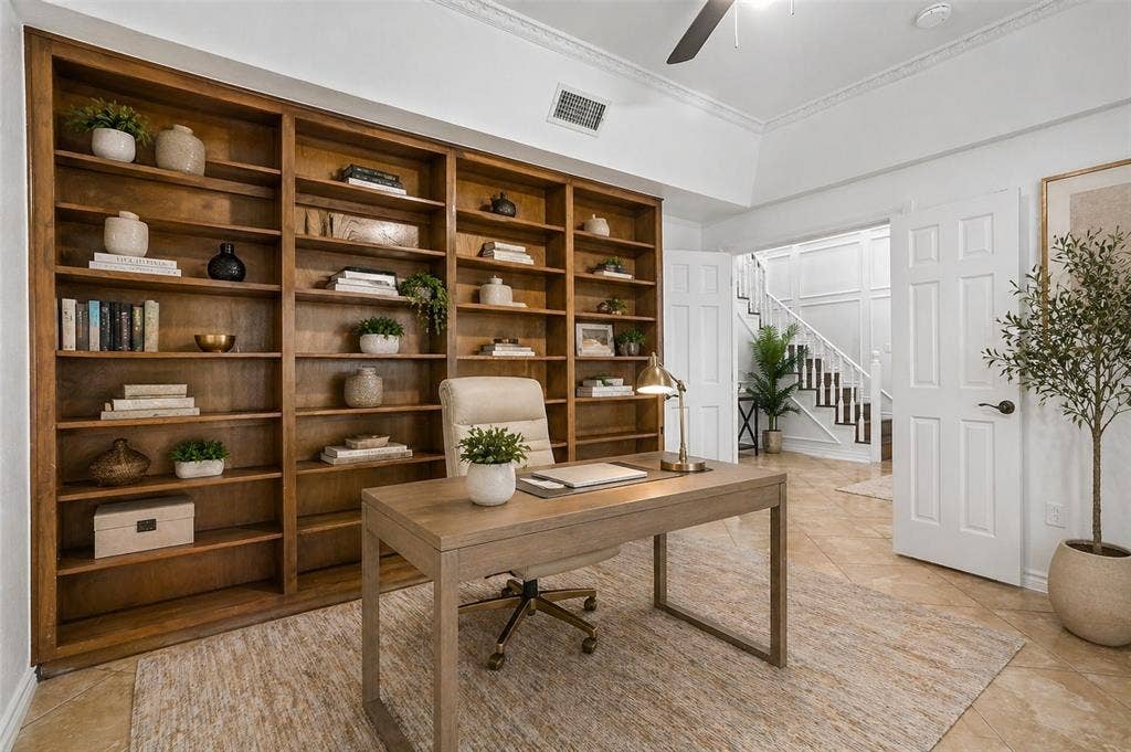 Home office built in shelves on the 1st floor