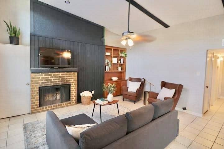Property photo for 2708 McCart Avenue, Fort Worth, TX