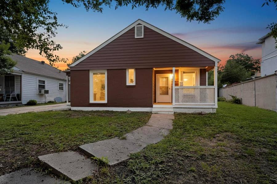 Property photo for 5020 Pershing Street, Dallas, TX