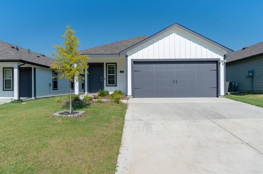 Property photo for 232 Vitex Drive, Royse City, TX