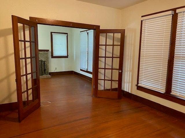 302 W College Street, Athens, TX 75751 302 W College Street, Athens, TX 75751
