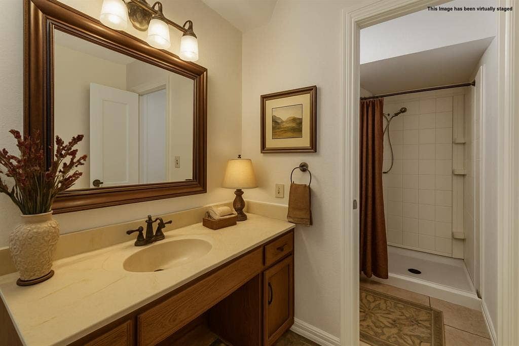 105 Briar Lane, Waxahachie, TX 75165 105 Briar Lane, Waxahachie, TX 75165