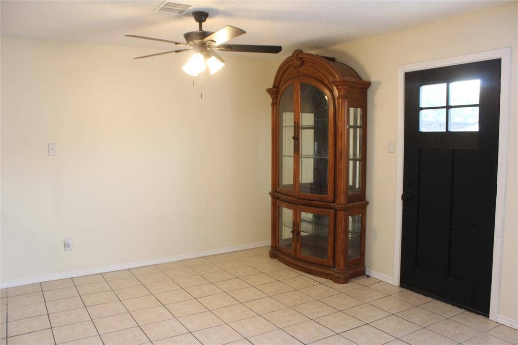 630 Bluechalk Drive, Cedar Hill, TX 75104
