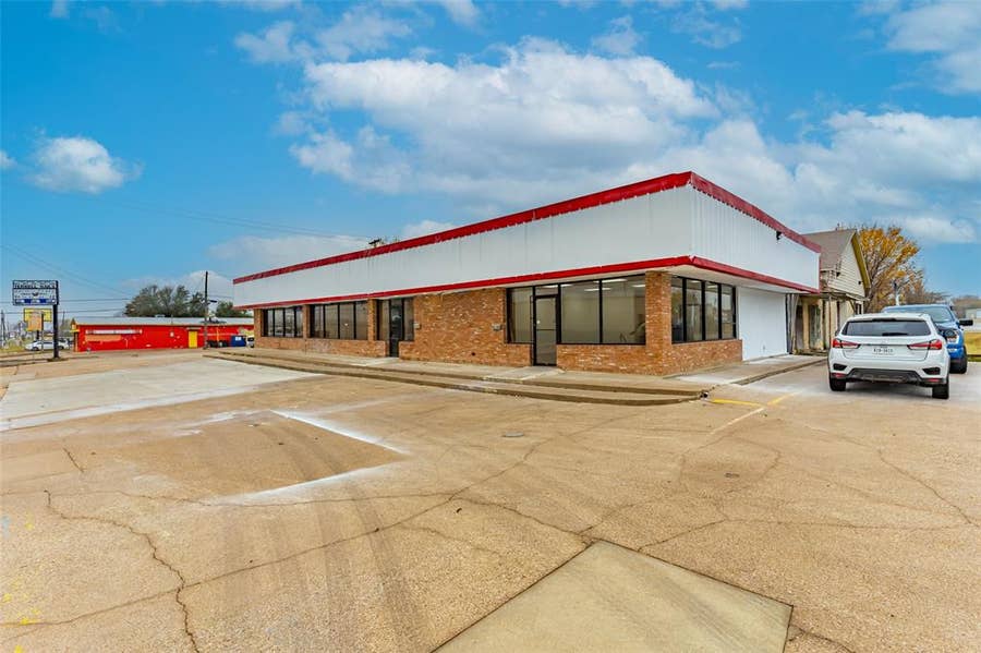 Property photo for 210 S Virginia Street, Terrell, TX