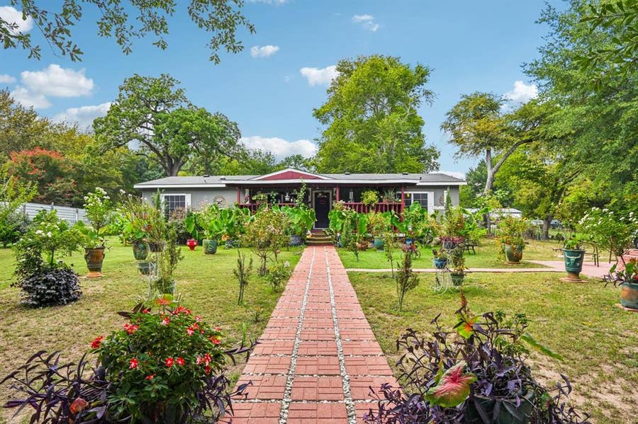Property photo for 29275 Fm 429, Terrell, TX