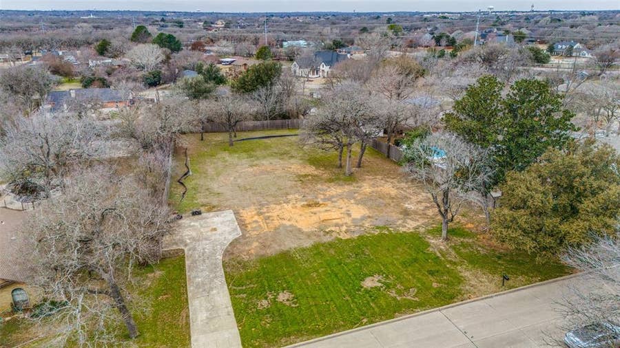 Property photo for 5609 Oak Top Drive, Colleyville, TX
