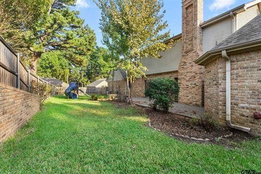 308 Canterbury Court, Tyler, TX 75703 Back