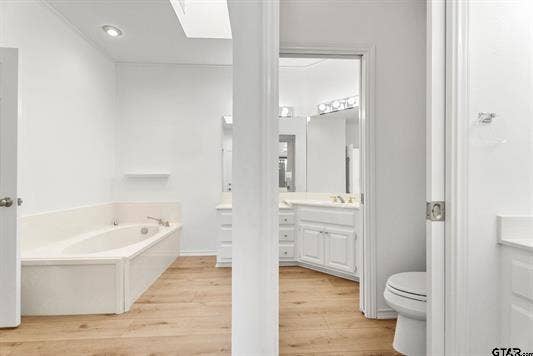 308 Canterbury Court, Tyler, TX 75703 Primary Bathtub