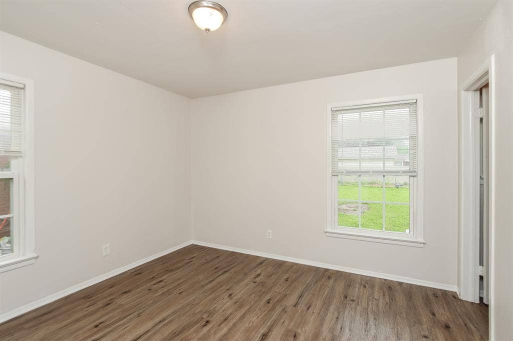 1823 Houghton Road, Dallas, TX 75217 1823 Houghton Road, Dallas, TX 75217