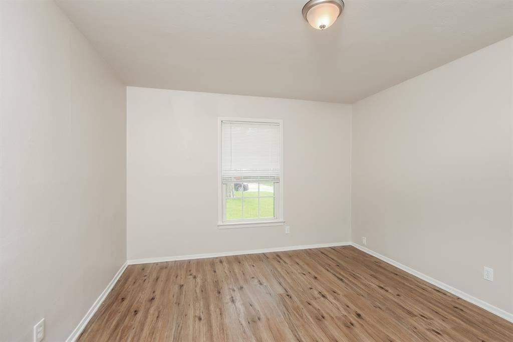 1823 Houghton Road, Dallas, TX 75217 1823 Houghton Road, Dallas, TX 75217