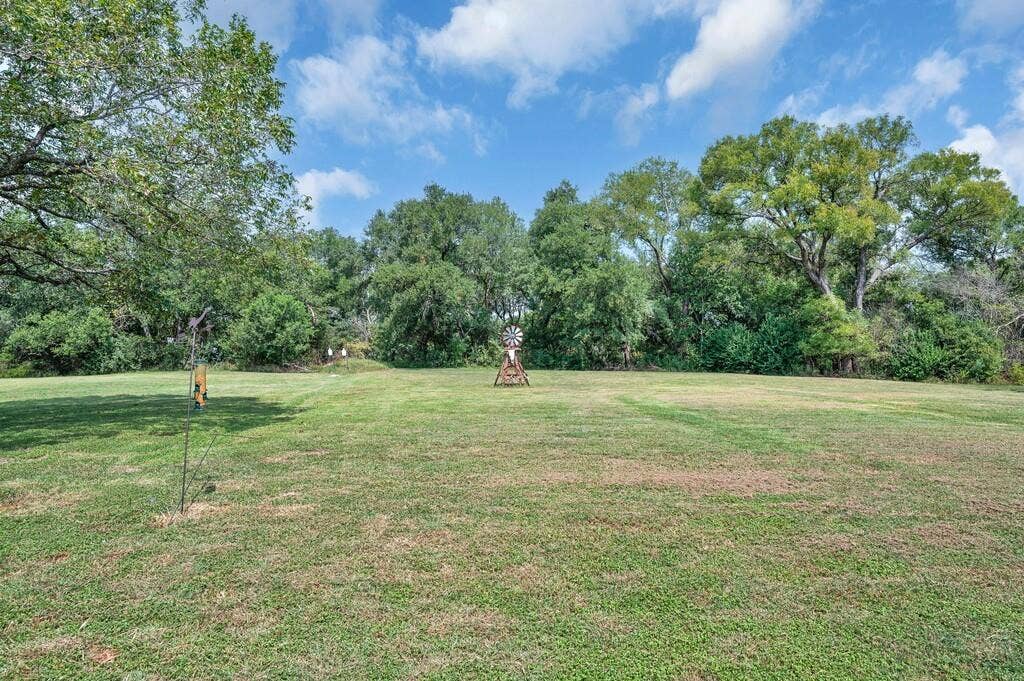 203 River Lane, Waco, TX 76708 203 River Lane, Waco, TX 76708