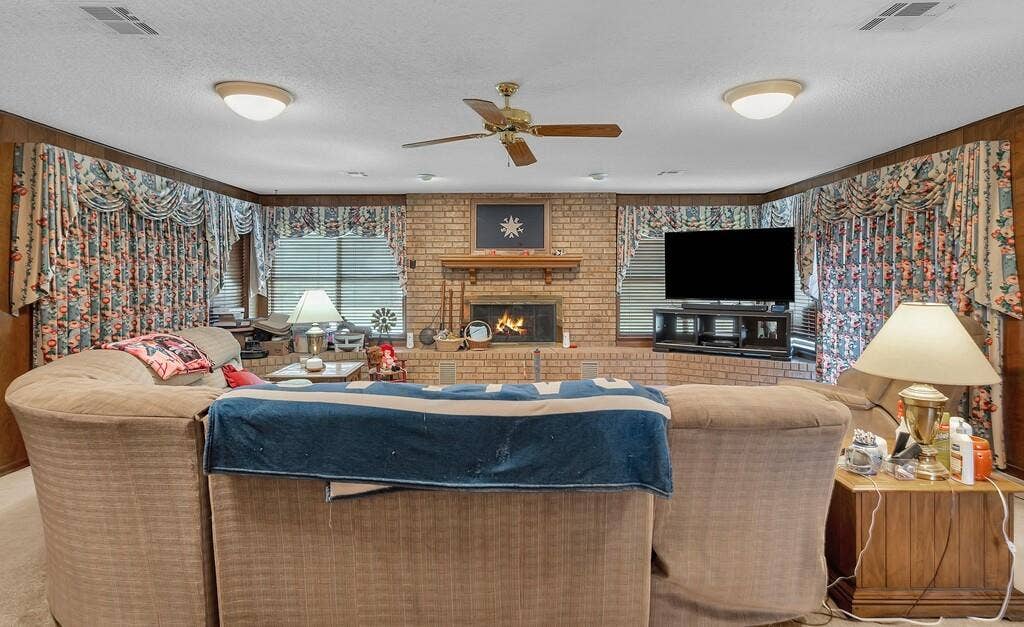 203 River Lane, Waco, TX 76708 203 River Lane, Waco, TX 76708