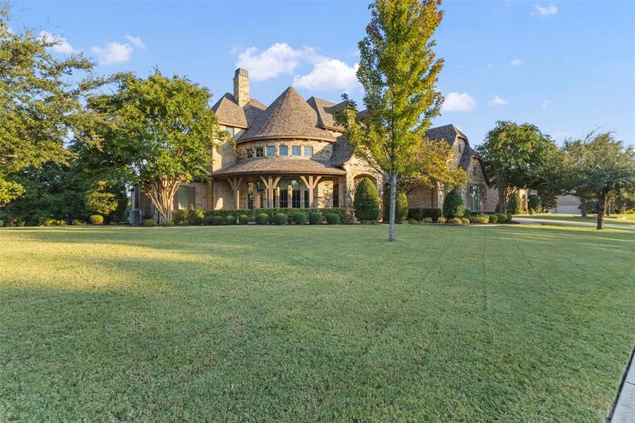 Property photo for 1025 Cedar Glen Trail, Heath, TX
