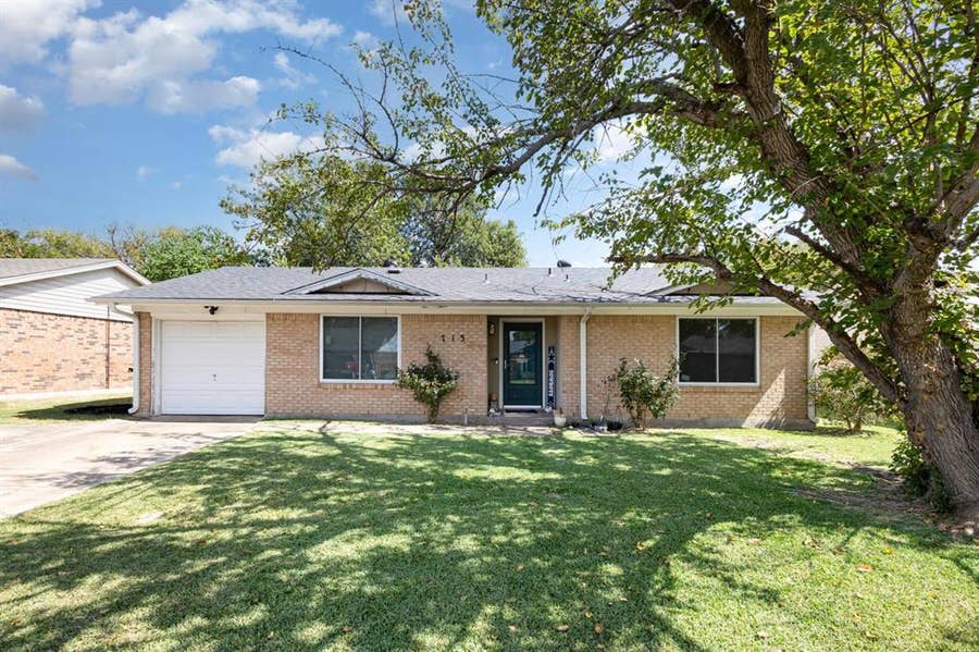 Property photo for 6713 Wren Drive, Greenville, TX