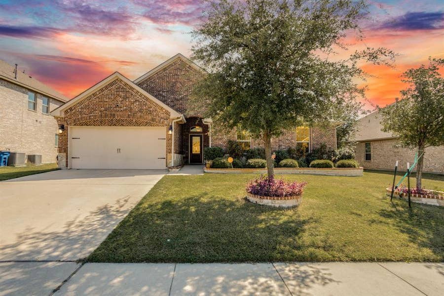 Property photo for 248 Georgetown Drive, Forney, TX