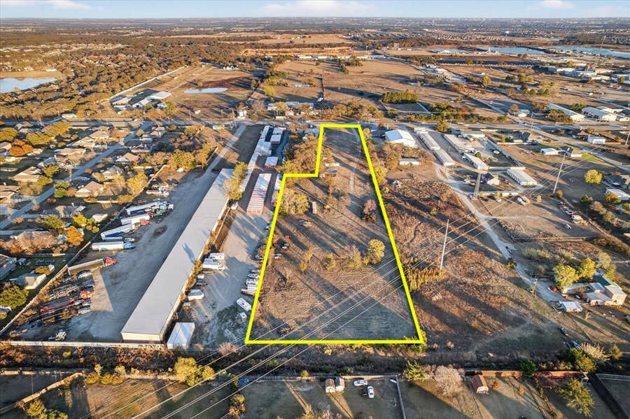 Property photo for 5045 US Highway 377 S, Aubrey, TX