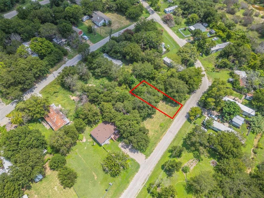 Property photo for 4211 Tejas Trail, Granbury, TX