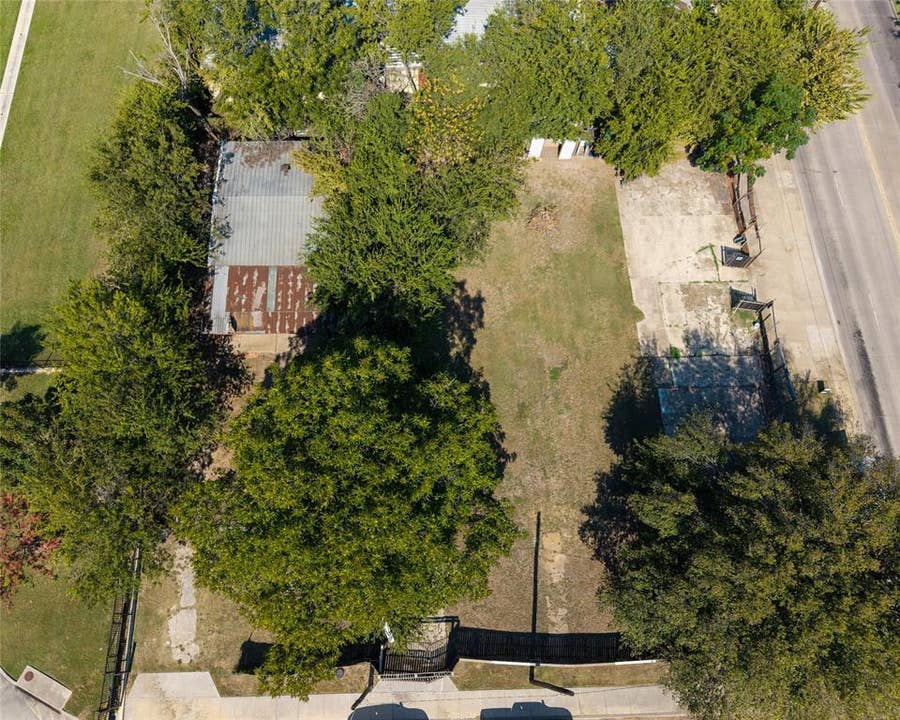 Property photo for 2751 Clarence Street, Dallas, TX