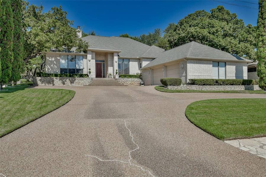 Property photo for 4922 Viejo, Granbury, TX