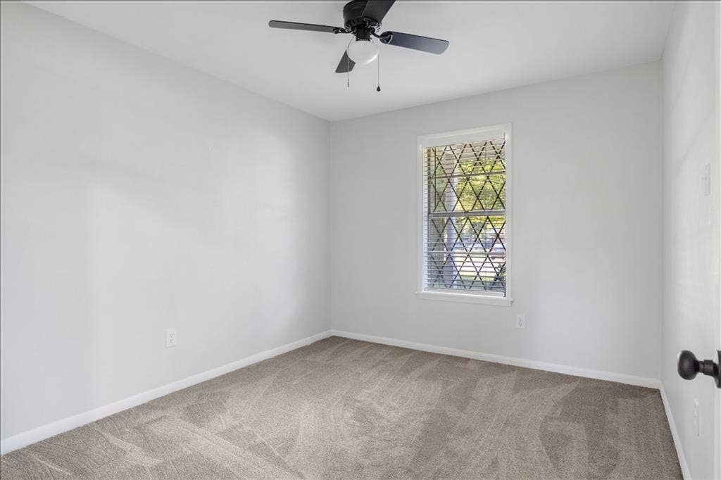 303 Jane Lane, Lindale, TX 75771 303 Jane Lane, Lindale, TX 75771