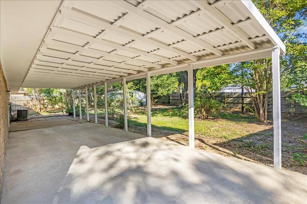 303 Jane Lane, Lindale, TX 75771 303 Jane Lane, Lindale, TX 75771