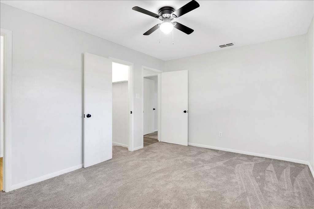 303 Jane Lane, Lindale, TX 75771 303 Jane Lane, Lindale, TX 75771
