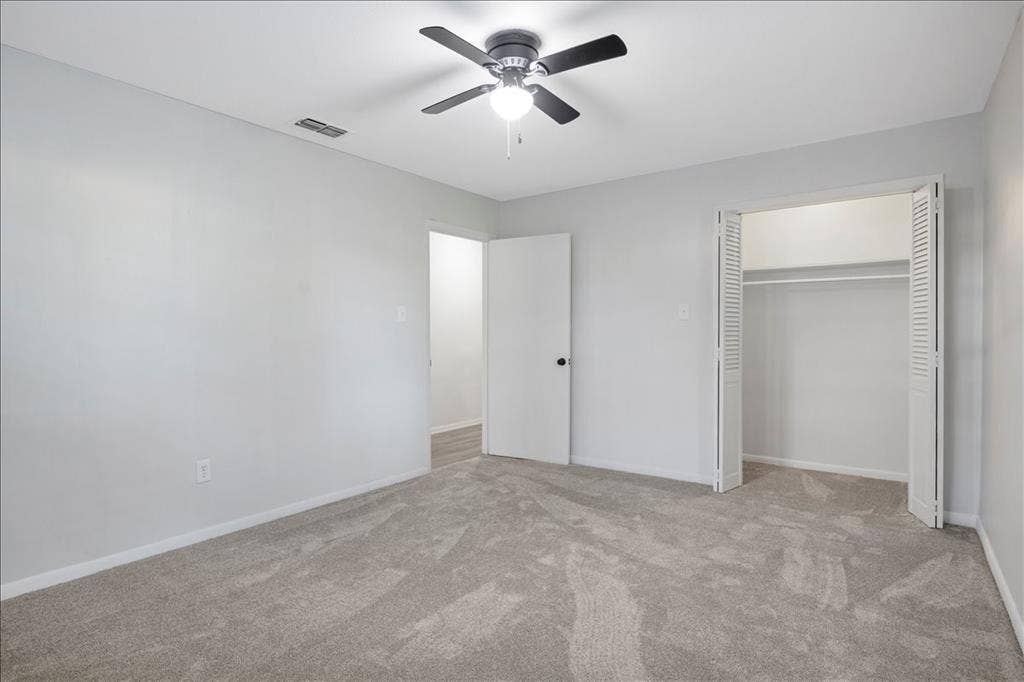 303 Jane Lane, Lindale, TX 75771 303 Jane Lane, Lindale, TX 75771