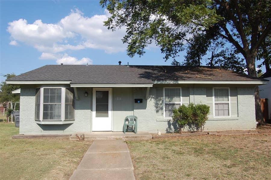 Property photo for 1808 Western Park Drive, Dallas, TX