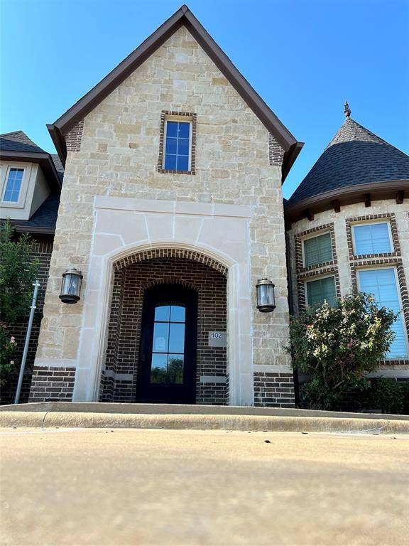 Property photo for 1101 Plano Parkway, Plano, TX