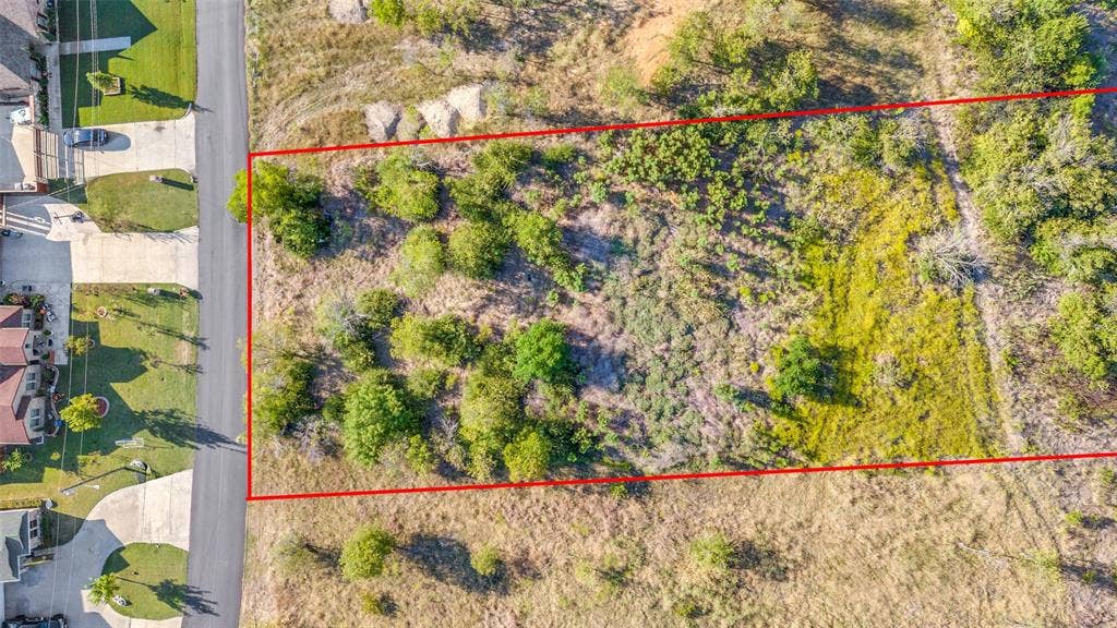 26 Army Avenue, Dallas, TX 75211 26 Army Avenue, Dallas, TX 75211