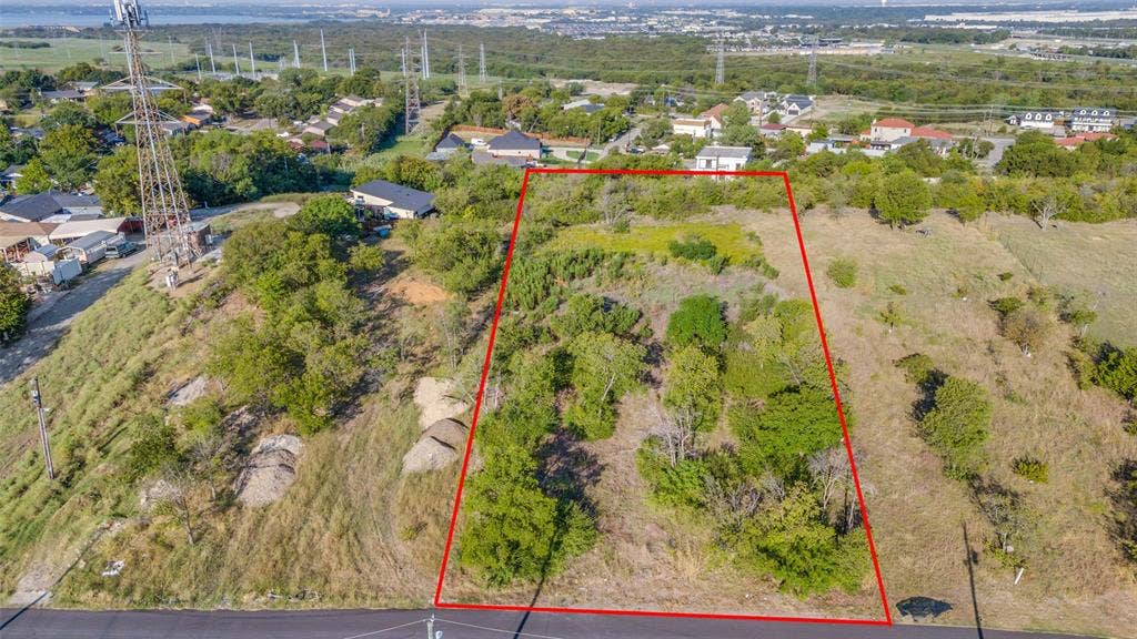 26 Army Avenue, Dallas, TX 75211 26 Army Avenue, Dallas, TX 75211