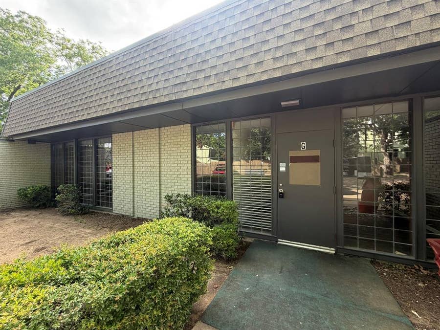 Property photo for 201 Ferris Avenue, #Suite G, Waxahachie, TX