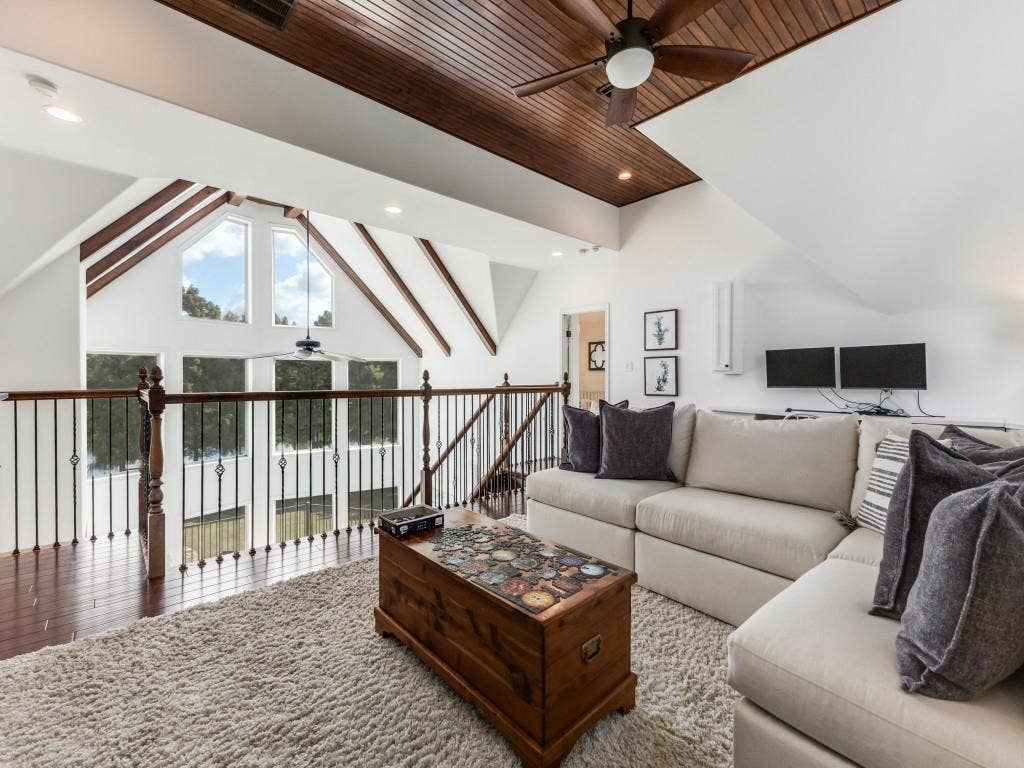 5848 Lago Vista Drive, Athens, TX 75752 5848 Lago Vista Drive, Athens, TX 75752