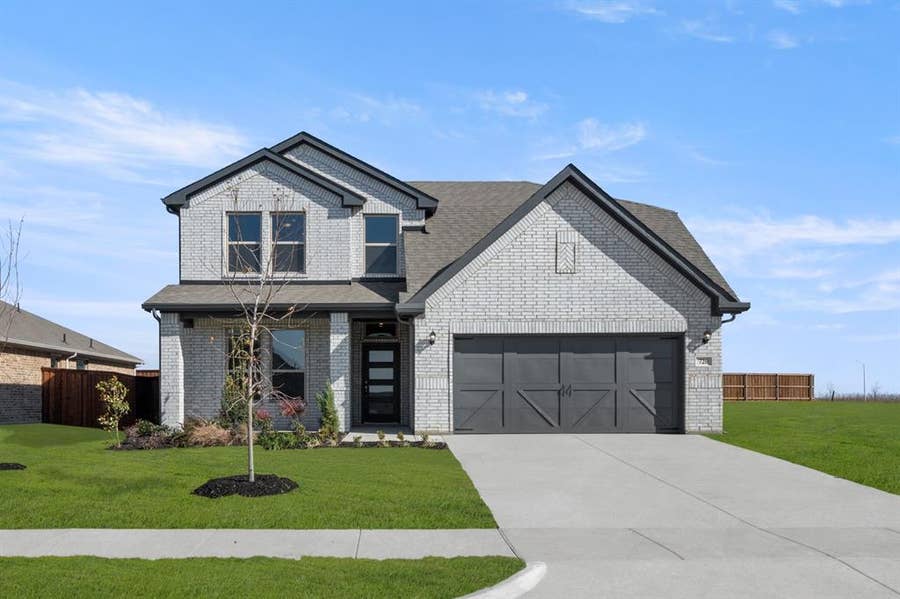 Property photo for 720 Scarlet Sage Drive, Waxahachie, TX