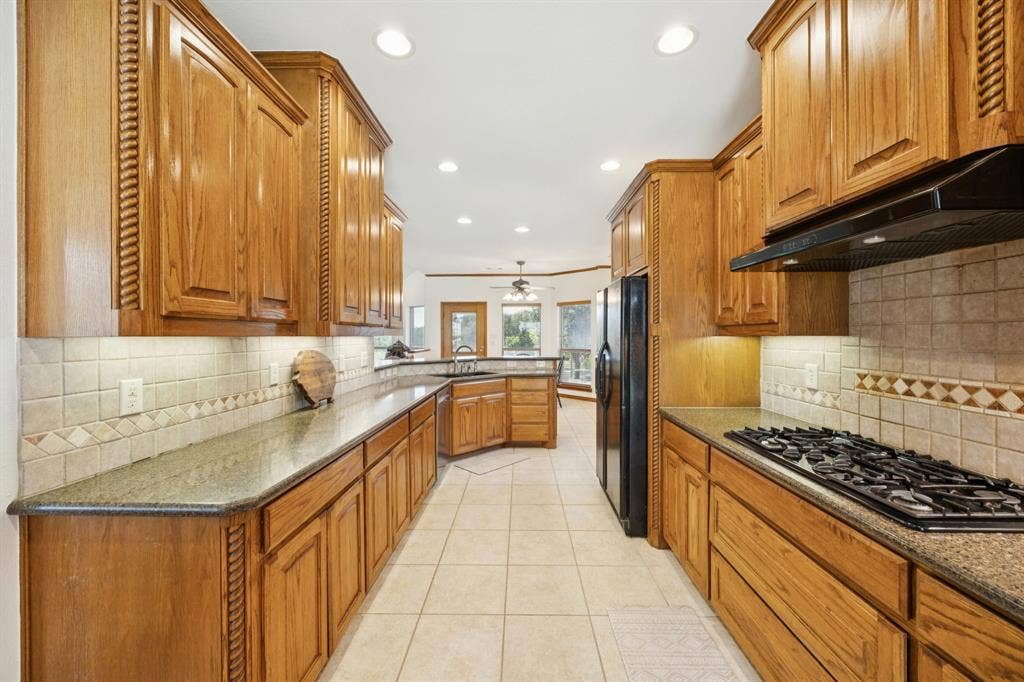 2343 W Fm 455, Anna, TX 75409 2343 W Fm 455, Anna, TX 75409