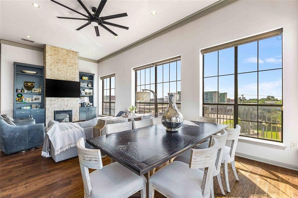 330 Austin Avenue, #322, Waco, TX 76701 330 Austin Avenue, #322, Waco, TX 76701