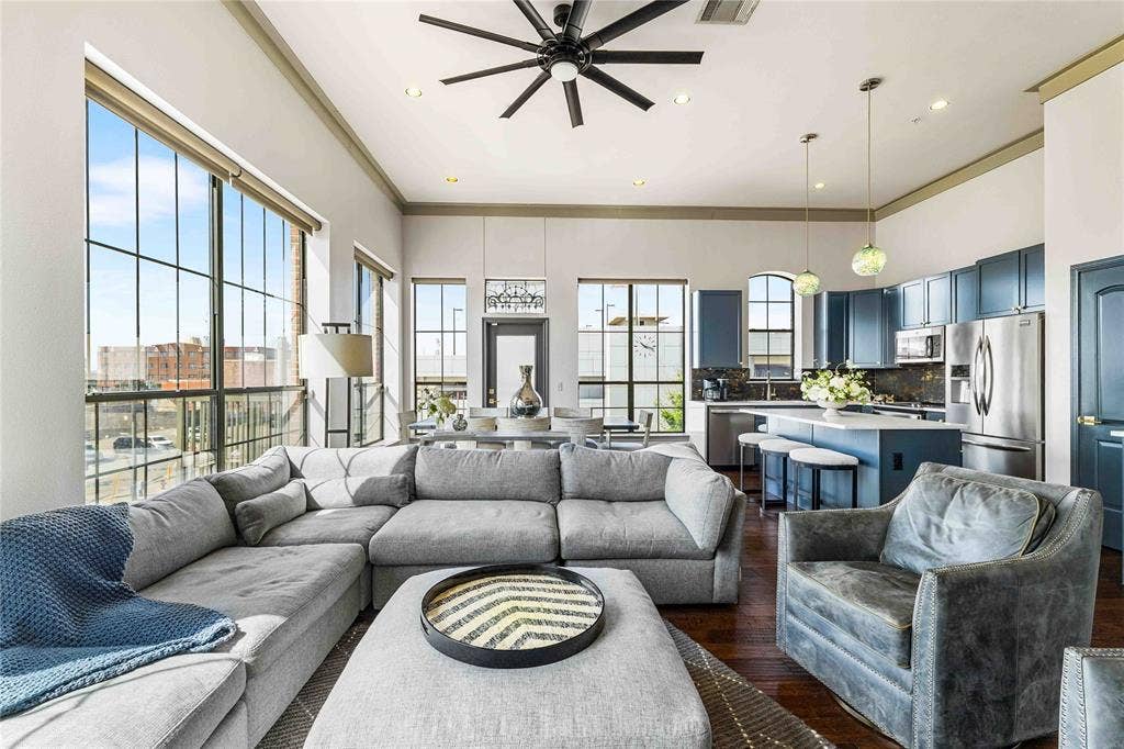 330 Austin Avenue, #322, Waco, TX 76701 330 Austin Avenue, #322, Waco, TX 76701