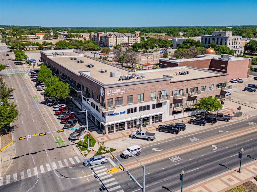 Property photo for 330 Austin Avenue, #322, Waco, TX