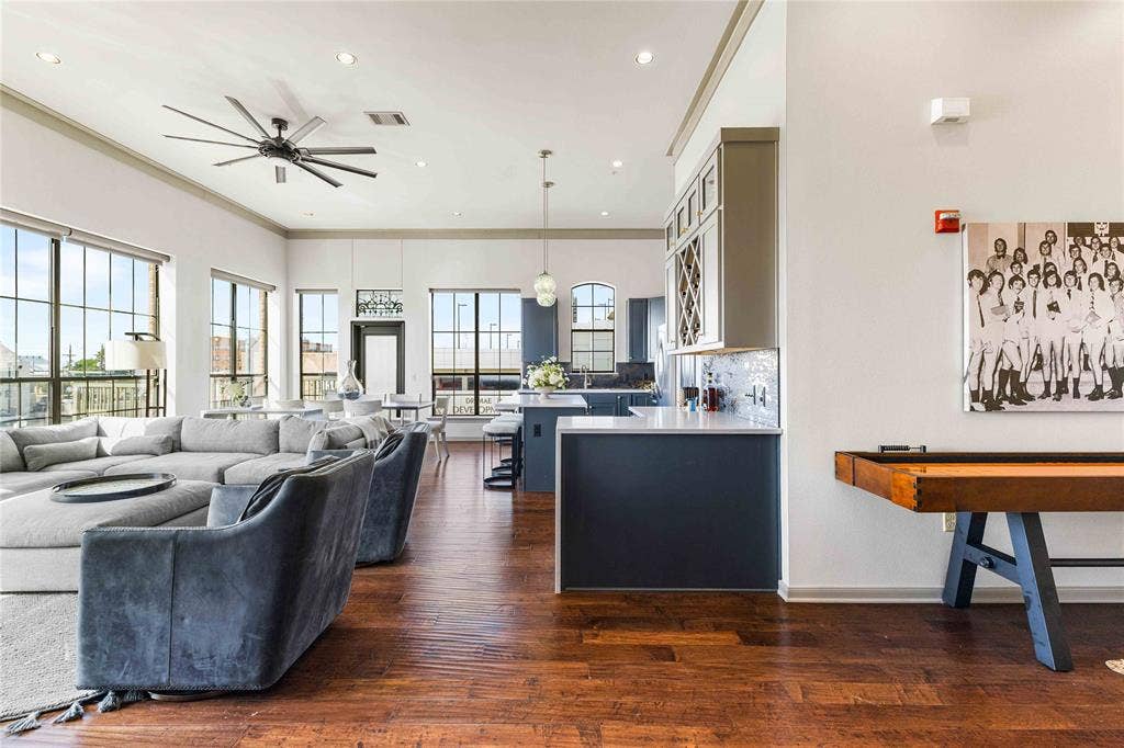 330 Austin Avenue, #322, Waco, TX 76701 330 Austin Avenue, #322, Waco, TX 76701