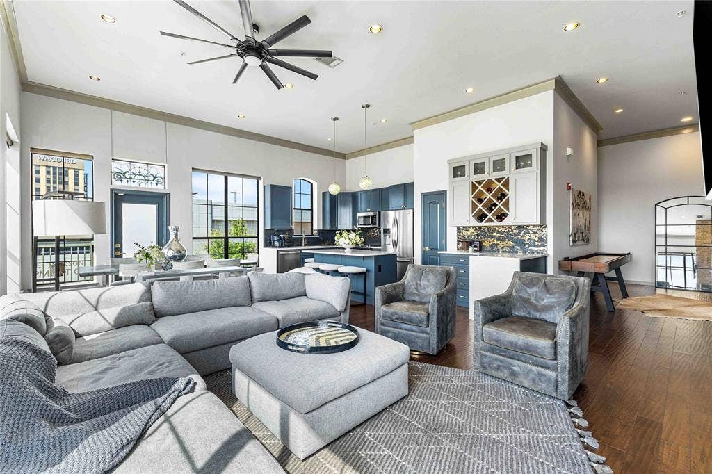 330 Austin Avenue, #322, Waco, TX 76701 330 Austin Avenue, #322, Waco, TX 76701