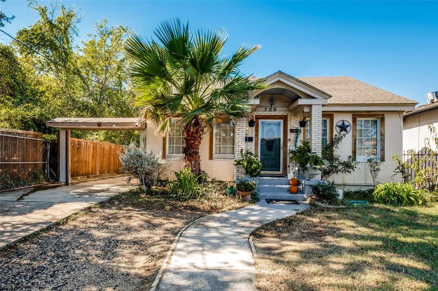 Property photo for 709 N Ewing Avenue, Dallas, TX