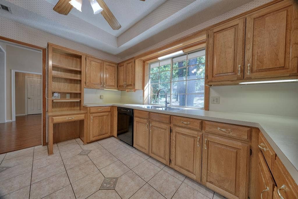 532 Woodside Drive, Hideaway, TX 75771 532 Woodside Drive, Hideaway, TX 75771