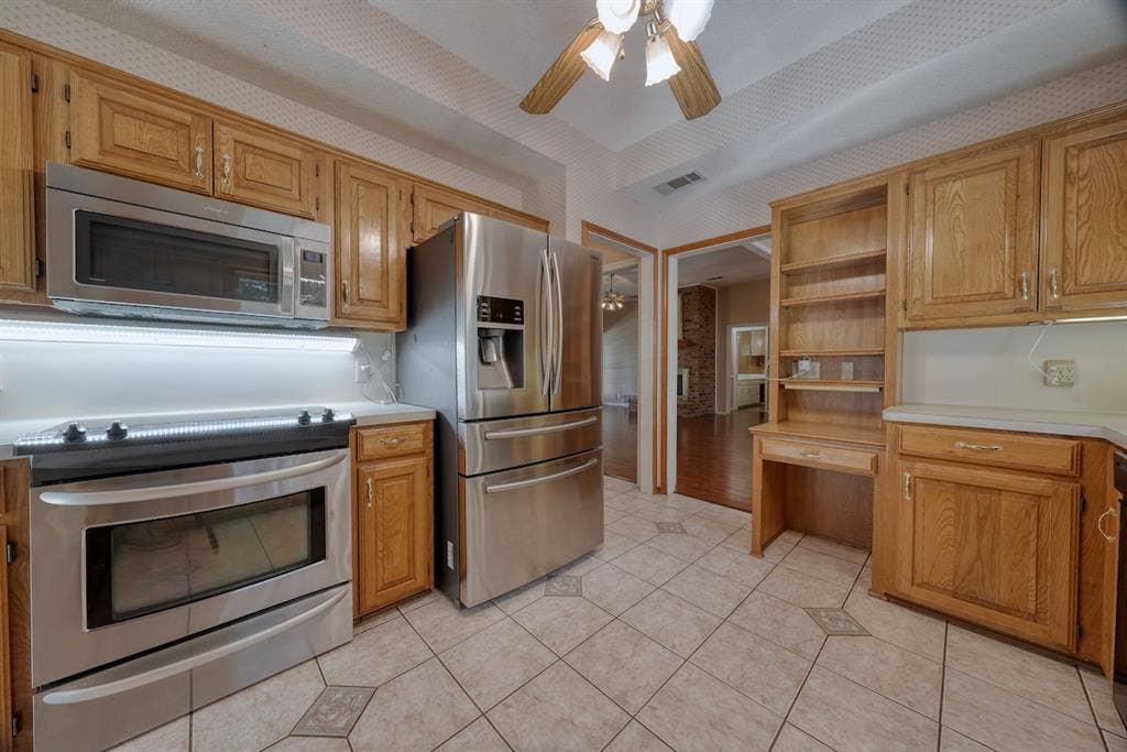 532 Woodside Drive, Hideaway, TX 75771 532 Woodside Drive, Hideaway, TX 75771